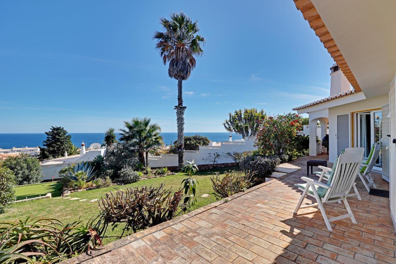 Casa Das Flores By Portucasa Montinhos da Luz Eksteriør billede