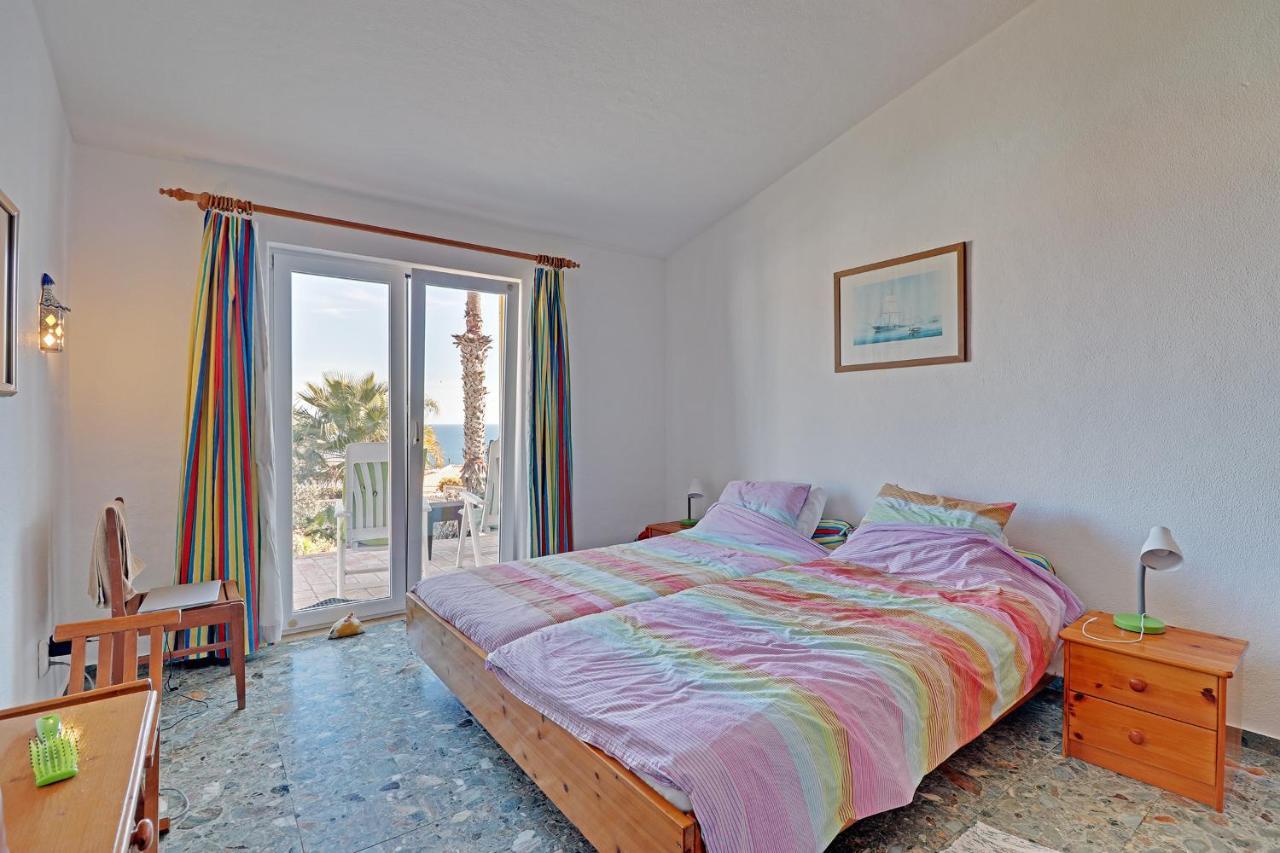 Casa Das Flores By Portucasa Montinhos da Luz Eksteriør billede